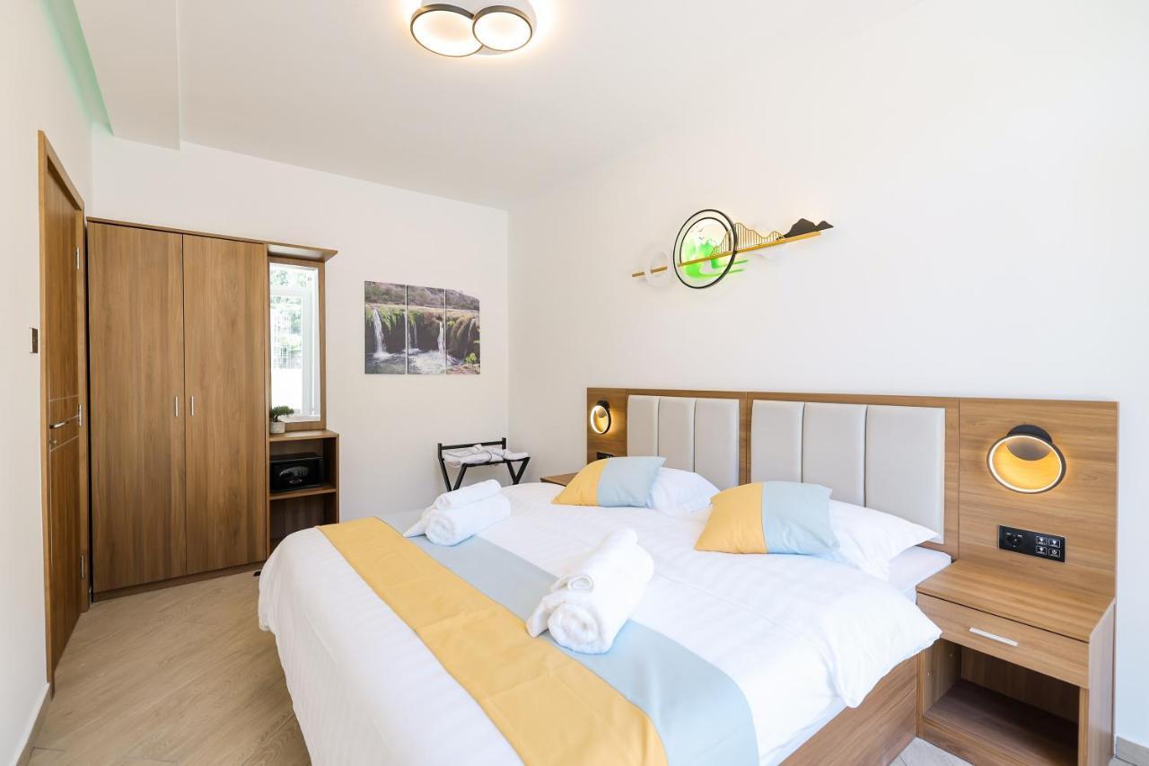 Hotel Kanjon Zrmanje Obrovac Extérieur photo