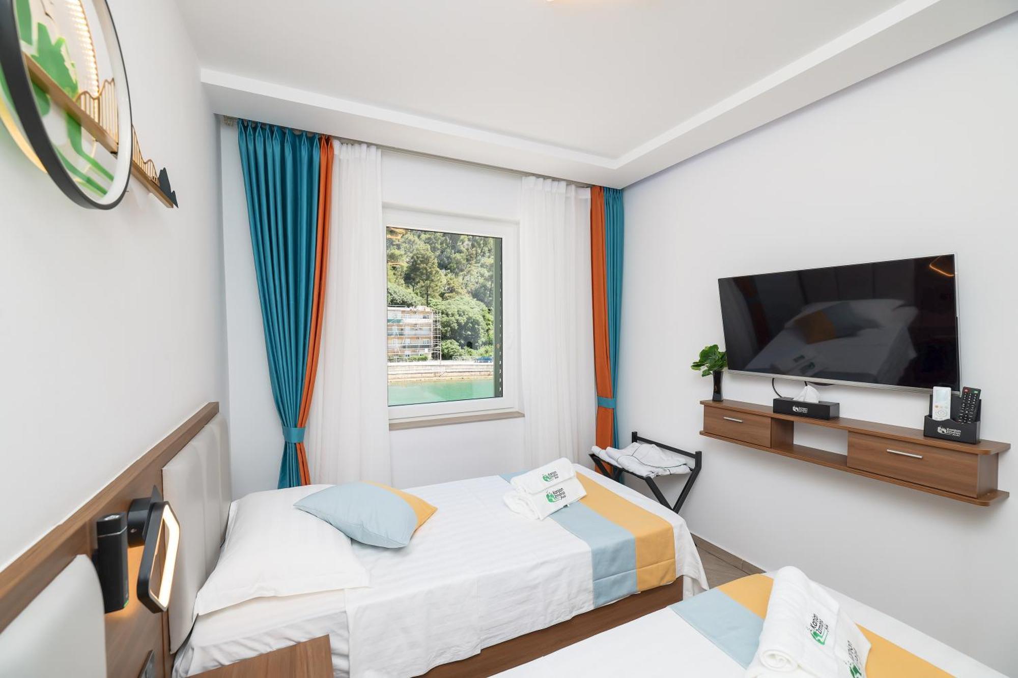 Hotel Kanjon Zrmanje Obrovac Extérieur photo