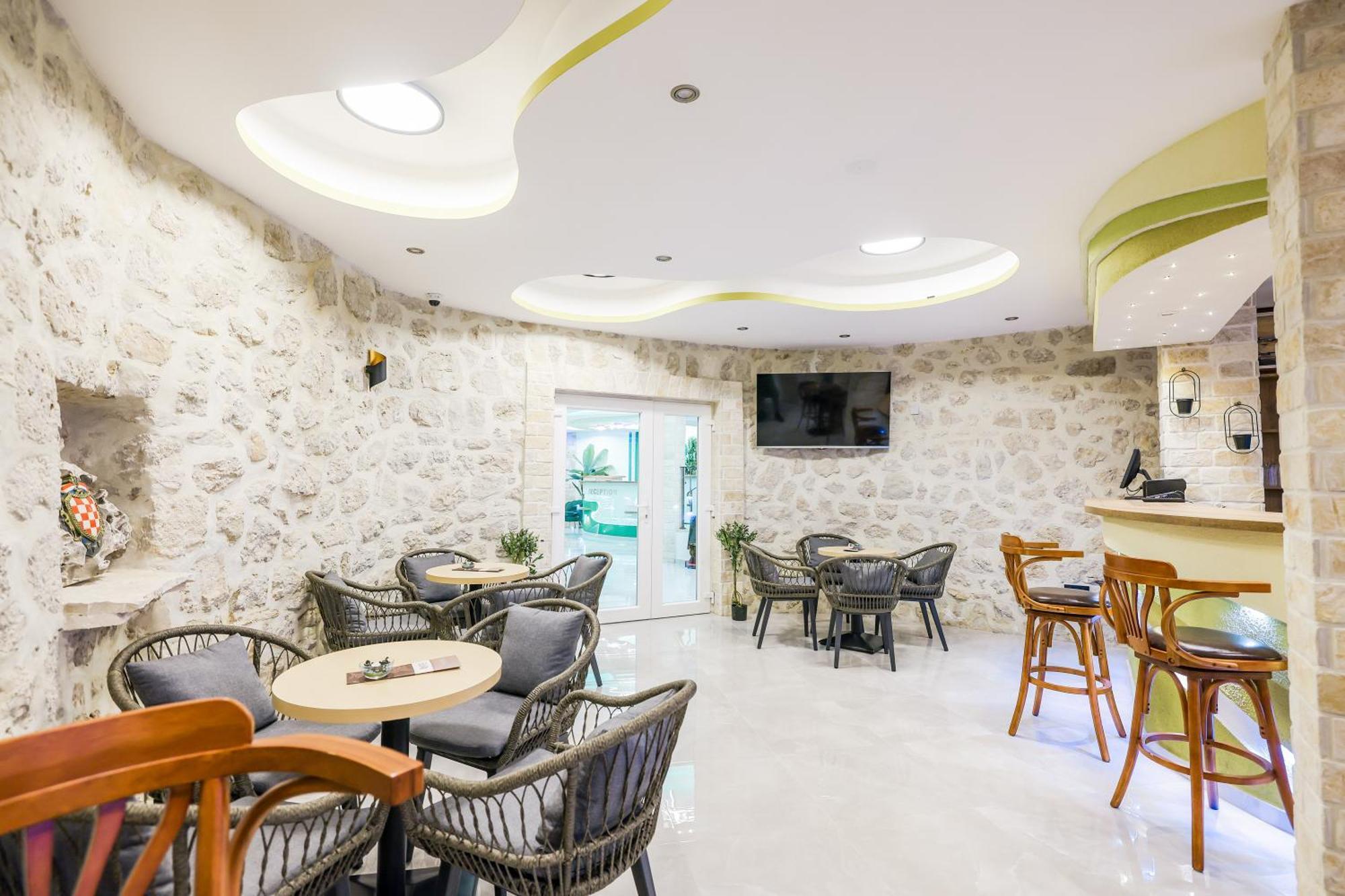 Hotel Kanjon Zrmanje Obrovac Extérieur photo